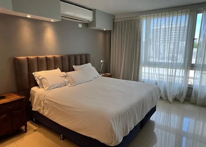 Shoshana Hotel Boutique