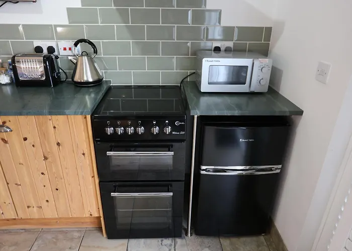 Lynton Studios