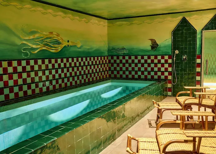 Hotel Les Deux Gares & Spa
