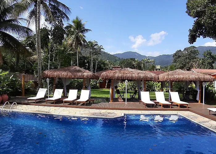 Hotel com piscina: Pousada Canoa Caiçara Ilhabela