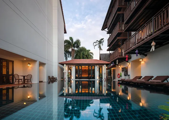 4 sterren hotel: El Barrio Lanna