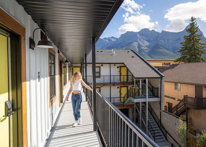 4 star hotel: Basecamp Suites Canmore