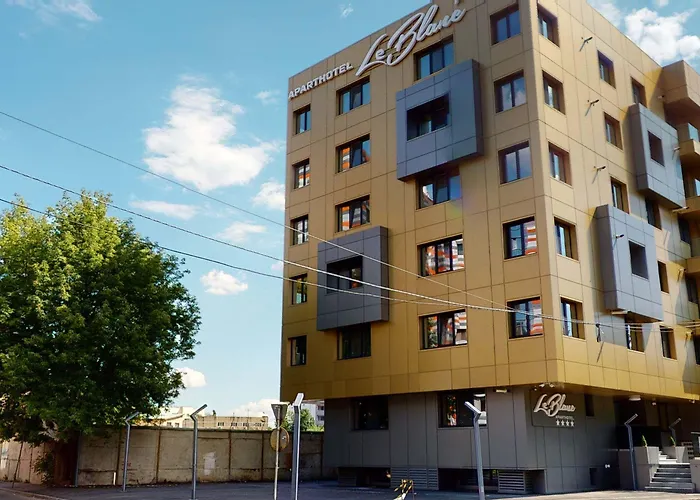 Le Blanc Aparthotel