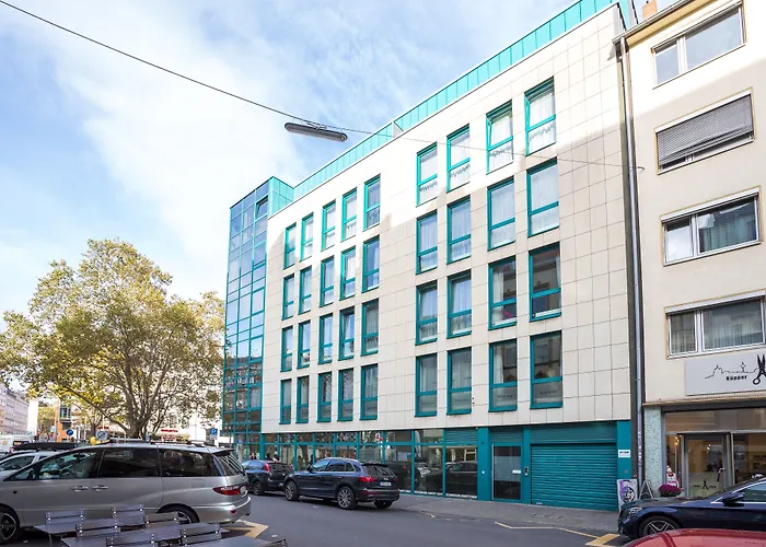  Limehome Koeln Friesenplatz - Digital Access