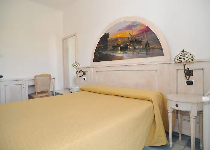 Hotel Isolabella Ventotene