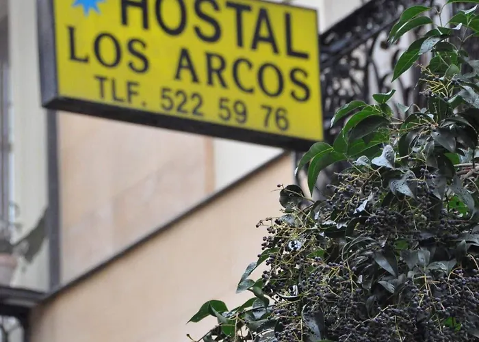  Los Arcos