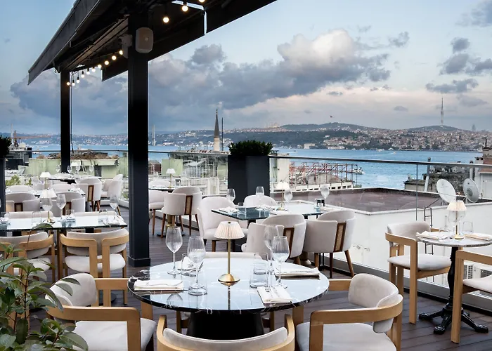 Loop Bosphorus Istanbul