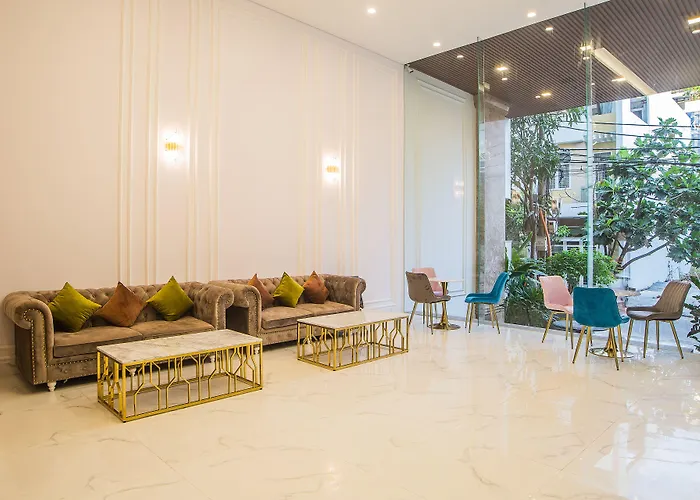 Luxury hotel only: Sea Light Hotel Da Nang