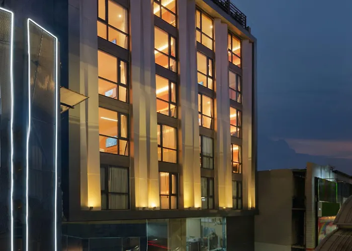 Hotel met uitzicht: Lumen Bangkok Udomsuk Station