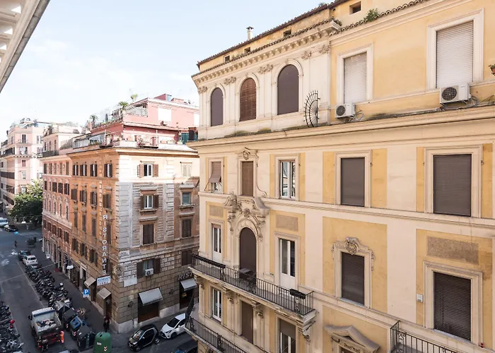 Hotel cerca del colegio: Circle In The Square