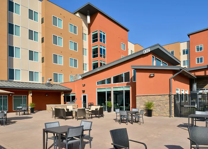 Hotel with view: Residence Inn By Marriott Bakersfield West