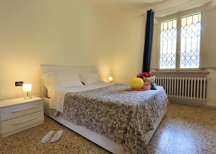 Bed & Parking Cecina Rooms Marina di Cecina
