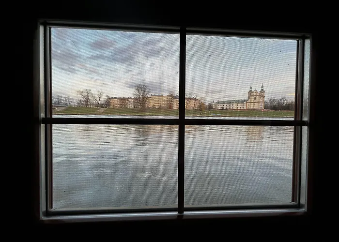 The Boat - Hostel&Chill