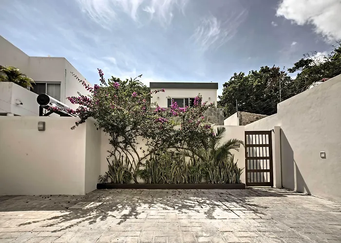 Chalet: Casa Esmeralda With Pool Access And Furnished Patio!