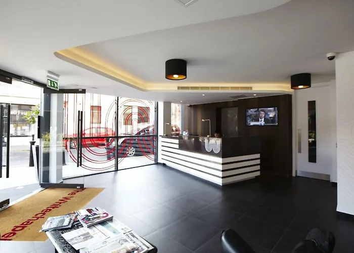 Hotel Aeroporto: The Whitechapel