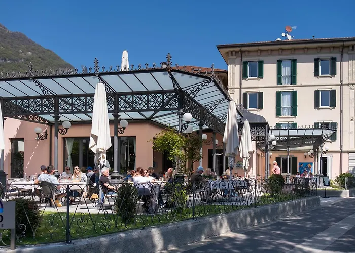 Hotel con piscina: Hotel Lenno