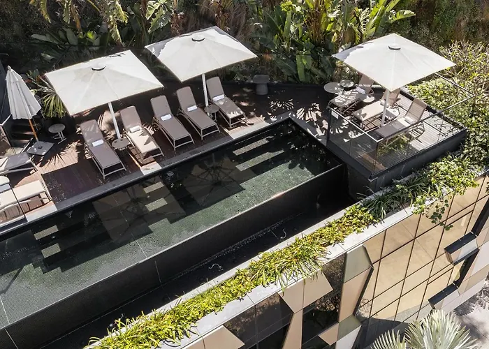 5 star hotels Crystalbrook Vincent