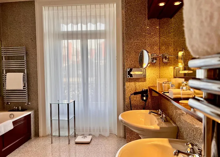 Hôtel Des Trois Couronnes&Spa - The Leading Hotels of the World Vevey