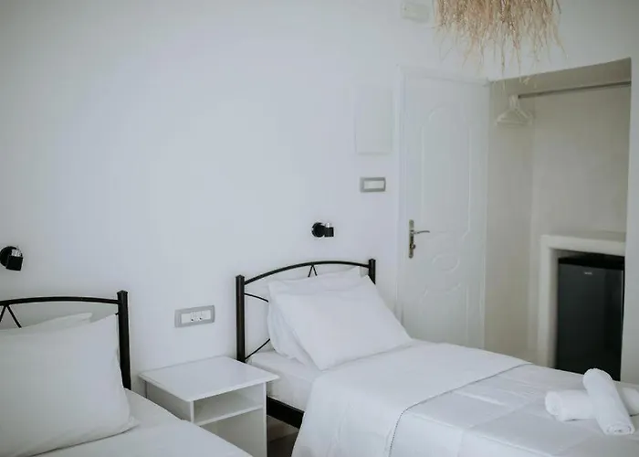 Hotel Thirasia
