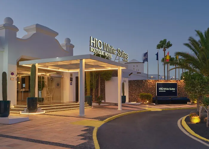 Boutique H10 White Suites - Adults Only