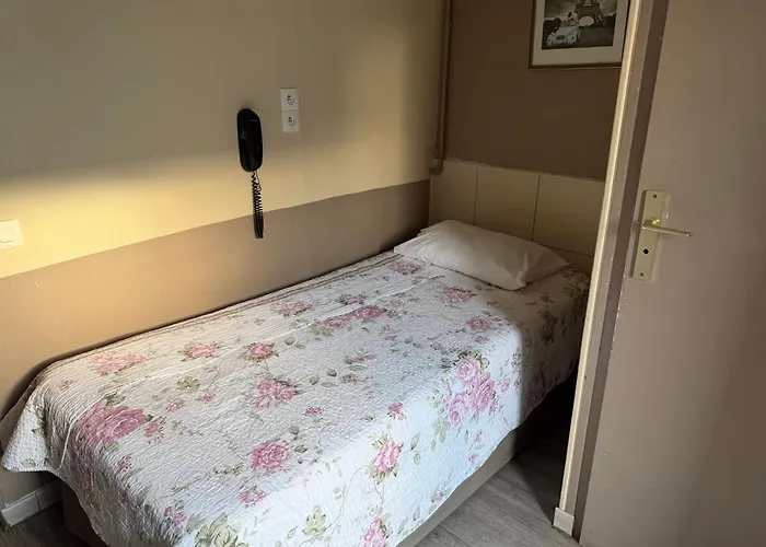 Hotel Jarry Confort