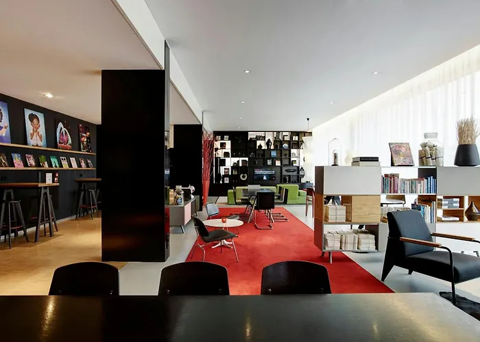 Central hotel: Citizenm Schiphol Airport