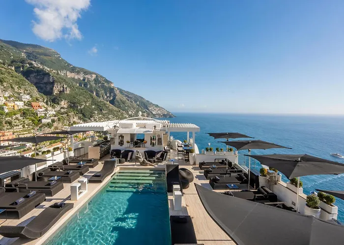 Luxury hotel only: Hotel Villa Franca