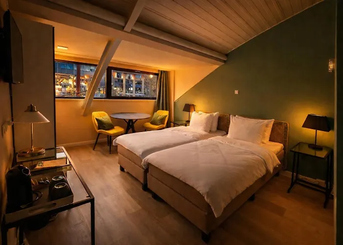 Cheap hotel: Floats By H2Otel Rotterdam