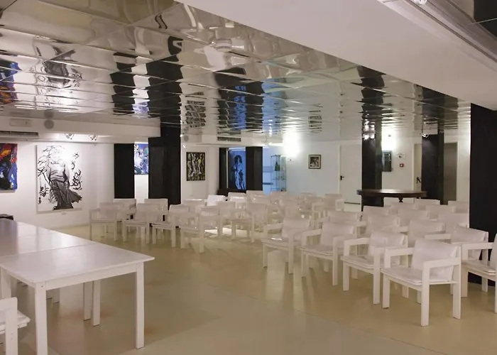 Alexander Museum Palace