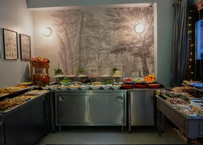 Hotel: Raymond Hotel Old City