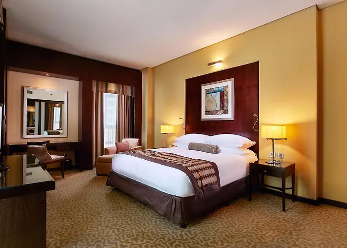 Luxe hotel: Time Oak Hotel & Suites