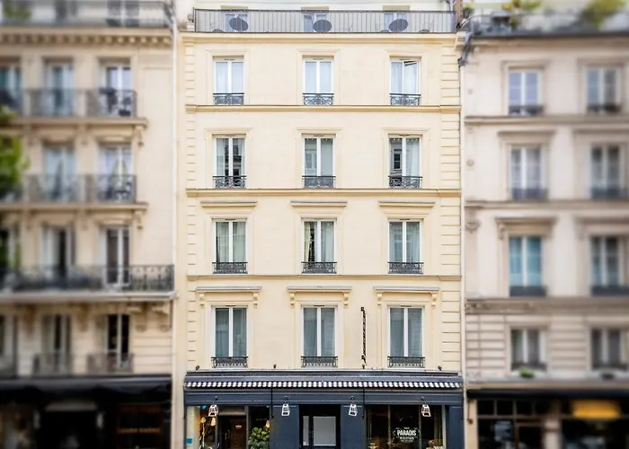 Hôtel bon marché: Hotel Paradis