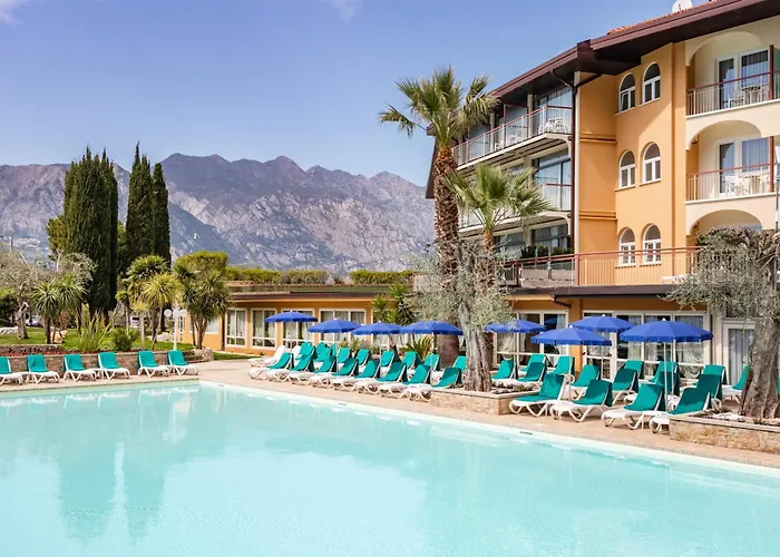 Resort: Majestic Palace