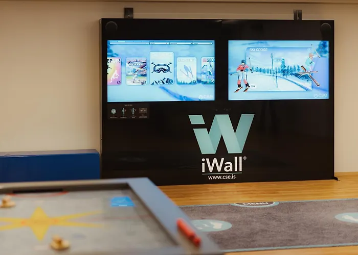 Resort: The Oswald Grand Hotel