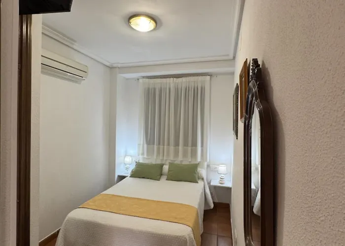 Hotel barato: Hostal Infantes