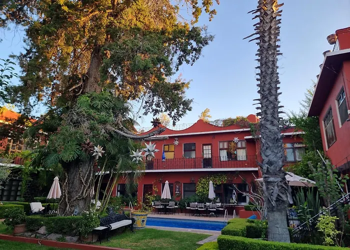 Hacienda De Las Flores