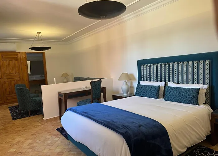Hôtel casino: Riad Les Bougainvilliers