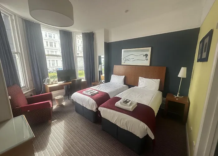 West Rocks Hotel