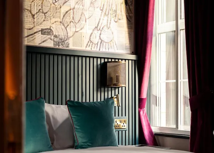 Hotel dichtbij College: The Wellington Hotel