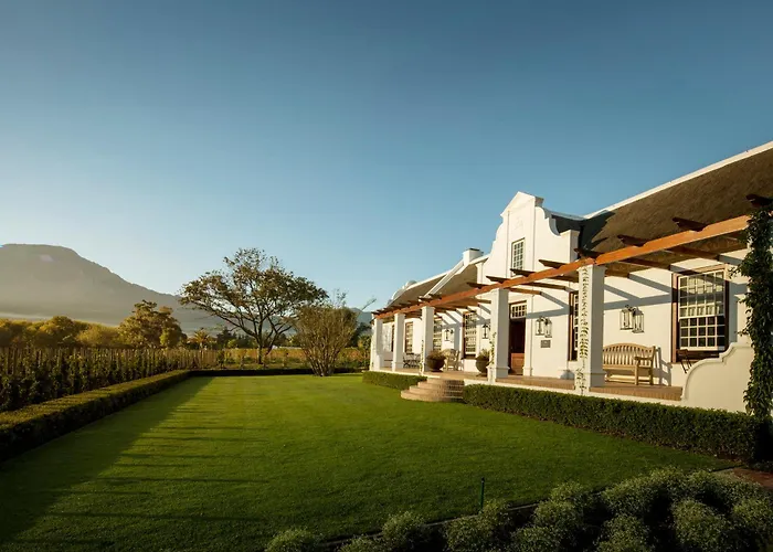 Leeu Estates