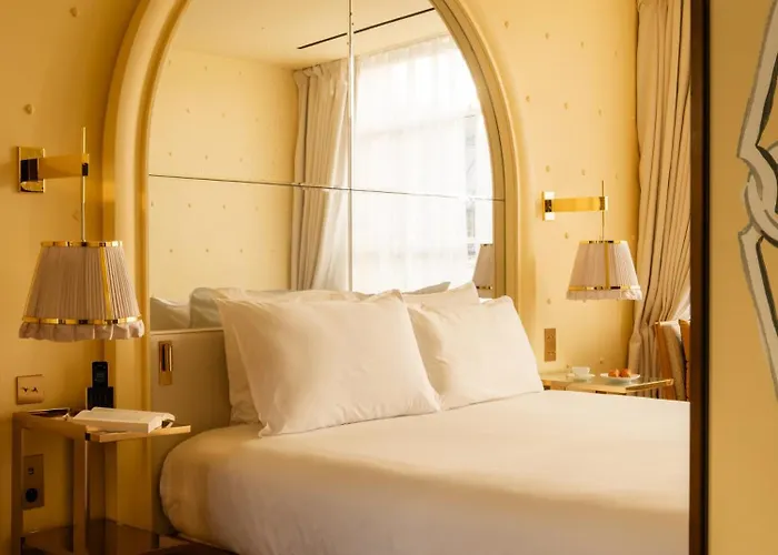 Hotel: 9Confidentiel