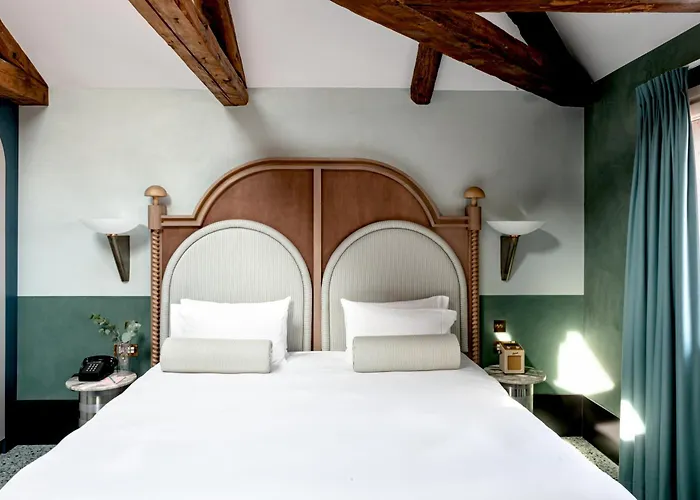 Hotel vicino al College: Il Palazzo Experimental