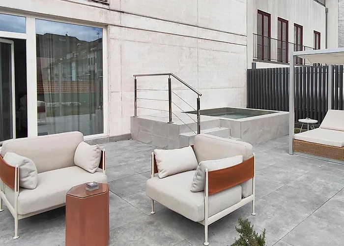 Hotel com piscina: Catalonia Porto