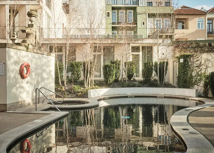 Hotel com piscina: Catalonia Porto