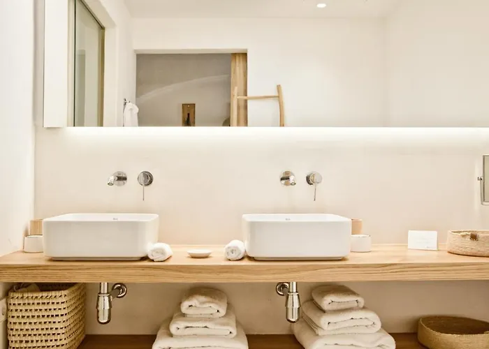Boutique hotel only: Torre Vella - Fontenille Collection