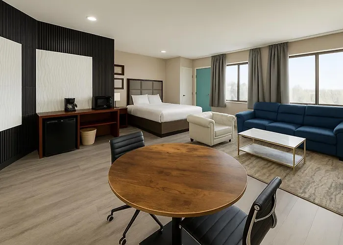 Hotels Close to Airport Pergola Jamaica Jfk
