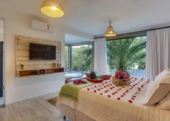 Alojamento com o café da manhã Apenas: Pousada Trem Chic