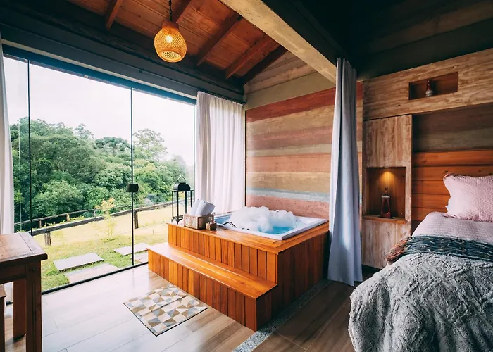 Alojamento com o café da manhã Apenas: Pousada Trem Chic