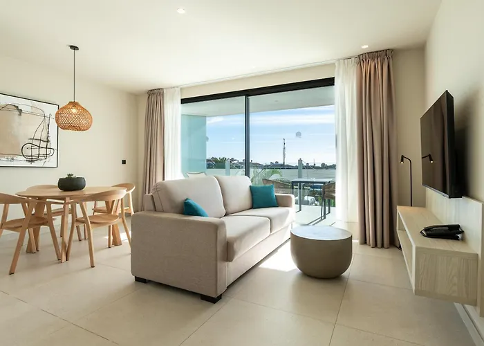 Amarilla Golf Residences