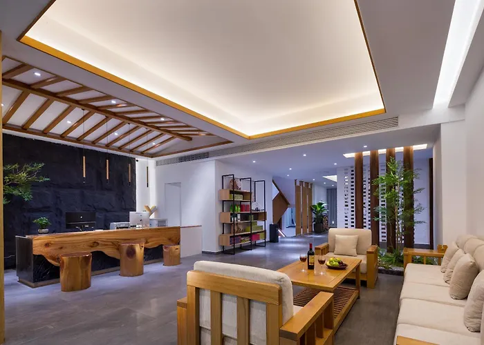 Spa Hotel: Pandora'S Hilltop House Resort